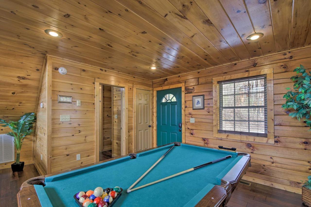 Gatlinburg Cabin With Pool Table And Hot Tub! Ngoại thất bức ảnh