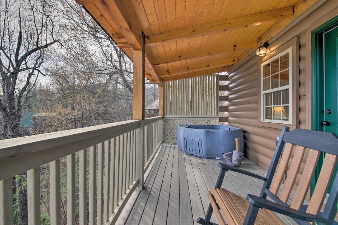 Gatlinburg Cabin With Pool Table And Hot Tub! Ngoại thất bức ảnh