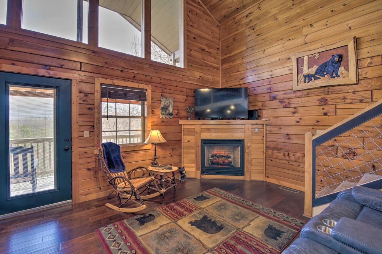 Gatlinburg Cabin With Pool Table And Hot Tub! Ngoại thất bức ảnh